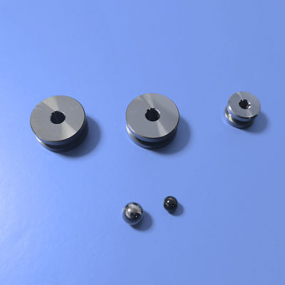 مقعد صمام الكربيد المصنوع من الكربون والقلب الصناعي للنفط والغاز